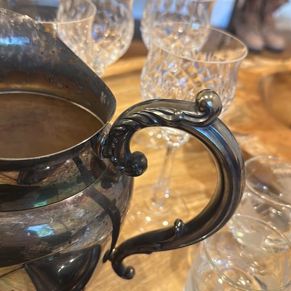 Wm Rogers Silver Plated Pitcher - Picture 2 of 3